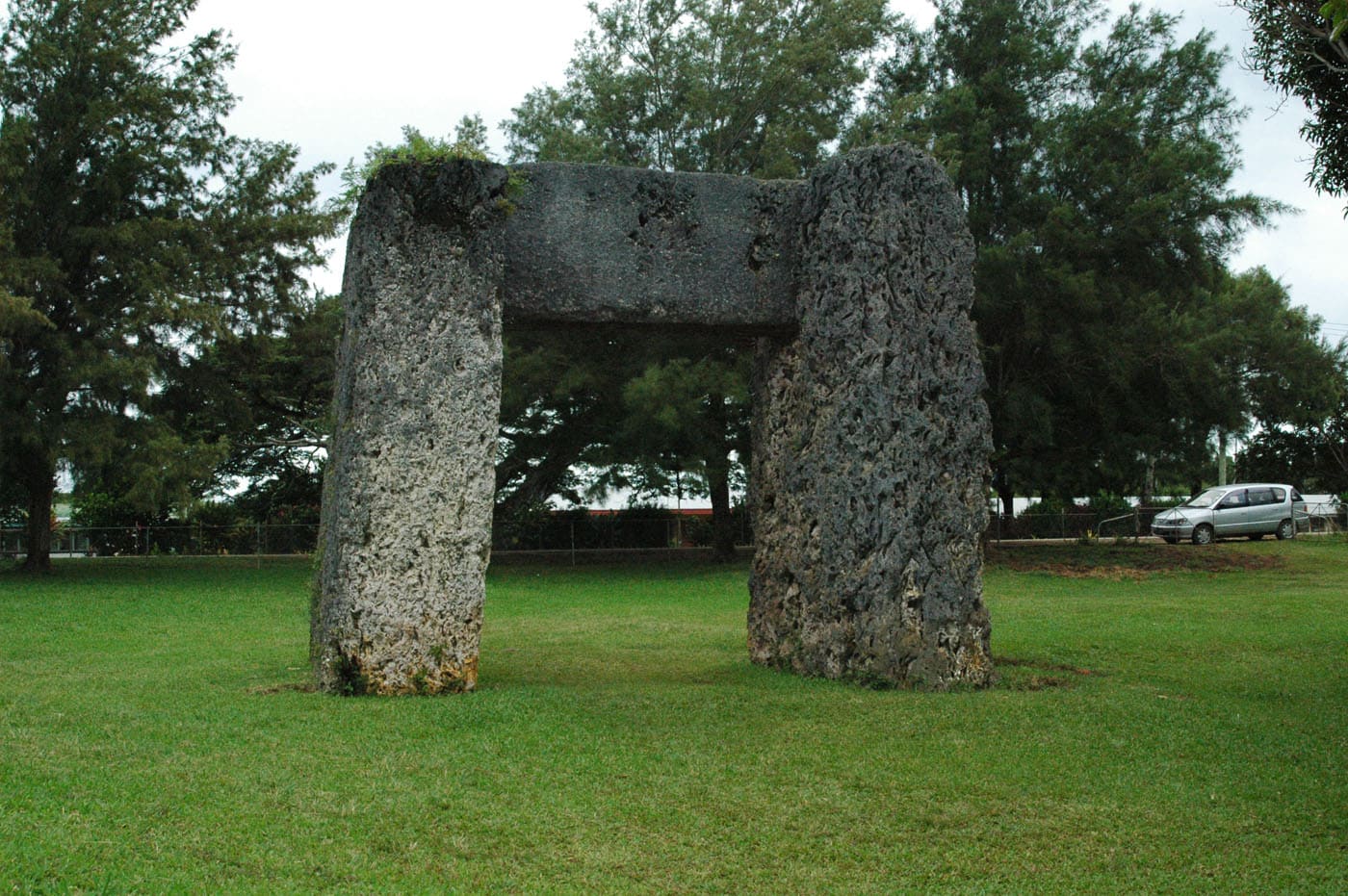 Tonga Trilith